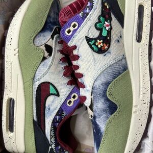 Men’s Nike Air Max 1 Concepts brand new comes with original packaging/box